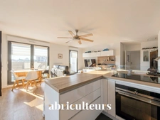 Appartement 3 pièces 72 m²<span></span>Terrasse 41 m²<span></span>Colombes
