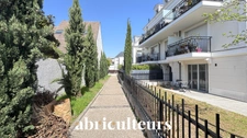 Colombes Gros Grès  : 3 pièces lumineux avec balcon, parking