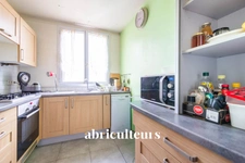 APPARTEMENT 4 PIECES - 3 CHAMBRES - COLOMBES