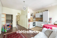 PARIS 1ER<span></span>APPARTEMENT<span></span>3 PIECES<span></span>2 CHAMBRES<span></span>55 M2<span></span>690.000 €