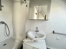 Appartement 3 pièces, dernier étage – Rue Michel-Ange Paris 16e