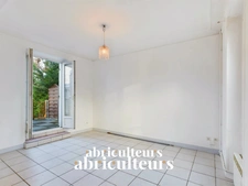 NANTERRE CENTRE VILLE<span></span>MAISON 84 m2<span></span>3 CHAMBRES<span></span>TERRAIN 253 m2<span></span>519.000 €