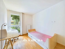 Triplex 4 chambres, 2 espaces extérieurs, box à proximité du Parc André Malraux- rue Salvador Allende, Nanterre