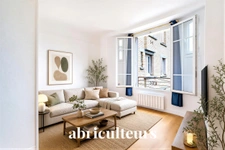 Appartement 2 pièces 31 m²<span></span>1er étage<span></span>Colombes (Rue Gabriel Péri)<span></span>Petit immeuble 1930