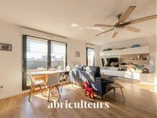 Appartement 3 pièces 72 m²<span></span>Terrasse 41 m²<span></span>Colombes