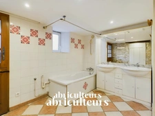 NANTERRE CENTRE VILLE<span></span>MAISON 84 m2<span></span>3 CHAMBRES<span></span>TERRAIN 253 m2<span></span>519.000 €