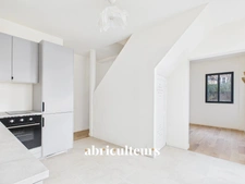 Maison de ville entièrement rénovée - 2 chambres - Petite Garenne - Colombes