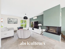 Maison familiale individuelle avec jardin - 6 pièces - 185 m² - Ormesson-sur-Marne