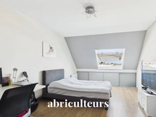 Appartement  en dernier étage - 187 m² au sol - 6 pièces - Charenton-le-Pont