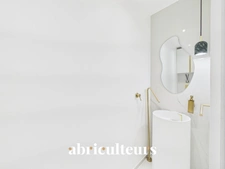 Appartement 3 pièces rénové par un architecte avec balcon plein sud<span></span>Saint-Mandé