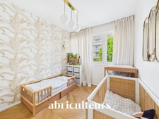 Appartement 3 pièces rénové par un architecte avec balcon plein sud<span></span>Saint-Mandé