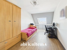 Appartement  en dernier étage - 187 m² au sol - 6 pièces - Charenton-le-Pont