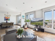 Appartement  en dernier étage - 187 m² au sol - 6 pièces - Charenton-le-Pont