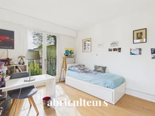 Appartement familial avec 2 balcons - Environnement calme et verdoyant - 88 m² - 4 pièces - Nogent-sur-Marne