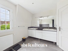 Maison familiale individuelle avec jardin - 6 pièces - 185 m² - Ormesson-sur-Marne