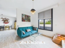 Coup de Cœur<span></span>Maison de ville<span></span>117m²<span></span>Saint-Maur-des-Fossés