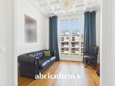 Appartement familial<span></span>188 m²<span></span>7 pièces<span></span>Charme de l'ancien<span></span>Saint-Mandé