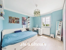 Maison familiale individuelle avec jardin - 6 pièces - 185 m² - Ormesson-sur-Marne