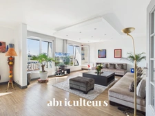 Appartement  en dernier étage - 187 m² au sol - 6 pièces - Charenton-le-Pont
