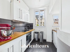 Charmant appartement<span></span>61 m²<span></span>3 pièces<span></span>Saint-Mandé