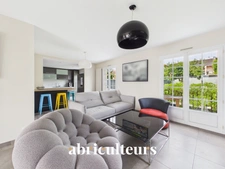Maison familiale individuelle avec jardin - 6 pièces - 185 m² - Ormesson-sur-Marne