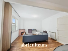 Maison 4 pièces 96 m² avec cour et garage en vente à Cognac 16100