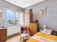 Maison de 77 m² avec garage et jardin - Saintes