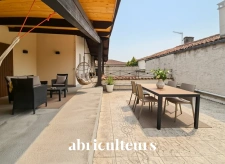 Maison - 150 m² - 5 pièces - cour - garage - Cognac