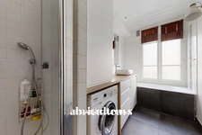 APPARTEMENT 3 PIECES<span></span>2 CH<span></span>92 M²<span></span>PARIS 10 / Porte Saint Martin