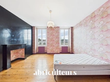 Maison de Maître 350m²<span></span>Multiples possibilités au cœur de Jarnac