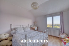 Maison familiale de 154 m² avec piscine en vente à Val-de-Cognac (16370)