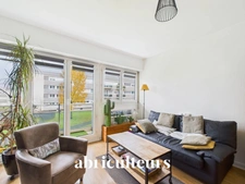 Appartement 5 pièces avec cave<span></span>84 m²<span></span>Cognac