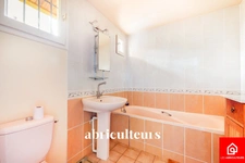 Maison avec jardin - 4 pièces - 3 chambres - 80 m²