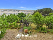Maison de 77 m² avec garage et jardin - Saintes