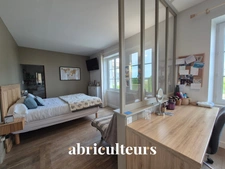 Superbe Propriété de 245 m² - Terrain de 5 700 m² avec piscine - Chassors (16200)