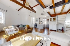 BORDEAUX / LES CHARTRONS - DUPLEX - 4 PIECES – 3 CHAMBRES – 114 M² - 694 000 €