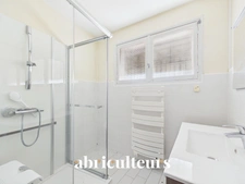 Immeuble avec fort potentiel<span></span>159 m²<span></span>Chalais (16210)