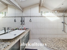 Superbe duplex - 182 m² - 6 pièces - Saintes centre-ville
