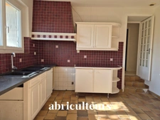 Maison familiale<span></span>162 m²<span></span>7 pièces<span></span>Quartier calme de Cognac