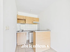 Appartement 2 pièces<span></span>32,48 m²<span></span>Balcon<span></span>Parking<span></span>Cognac