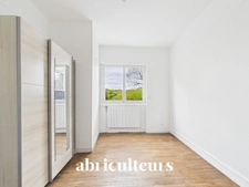 Maison de ville avec garage et cour en vente à Angoulême – Quartier Victor-Hugo (16000)