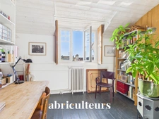 Maison de ville 8 pièces<span></span>5 chambres<span></span>Jardin<span></span>Cognac Jardin Public