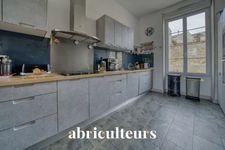 Maison rénovée<span></span>190 m²<span></span>6 pièces avec cour<span></span>Matha