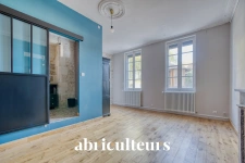 Maison de caractère - 242 m² - Saintes
