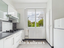 Maison de ville avec garage et cour en vente à Angoulême – Quartier Victor-Hugo (16000)
