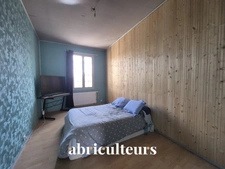 Maison - 150 m² - 5 pièces - cour - garage - Cognac