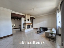 Maison - 150 m² - 5 pièces - cour - garage - Cognac