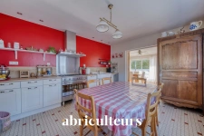 Maison familiale de 154 m² avec piscine en vente à Val-de-Cognac (16370)