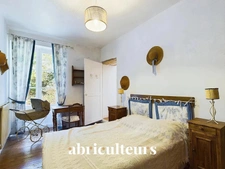 Charmante maison de maître avec vue sur la Charente<span></span>370 m²<span></span>Luxé