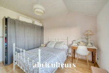 Maison familiale de 154 m² avec piscine en vente à Val-de-Cognac (16370)